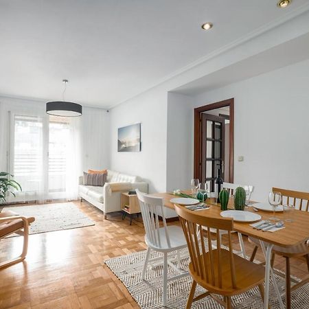 Apartamento Muy Comodo Con Parking San Sebastian Bagian luar foto