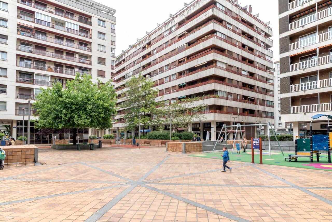 Apartamento Muy Comodo Con Parking San Sebastian Bagian luar foto
